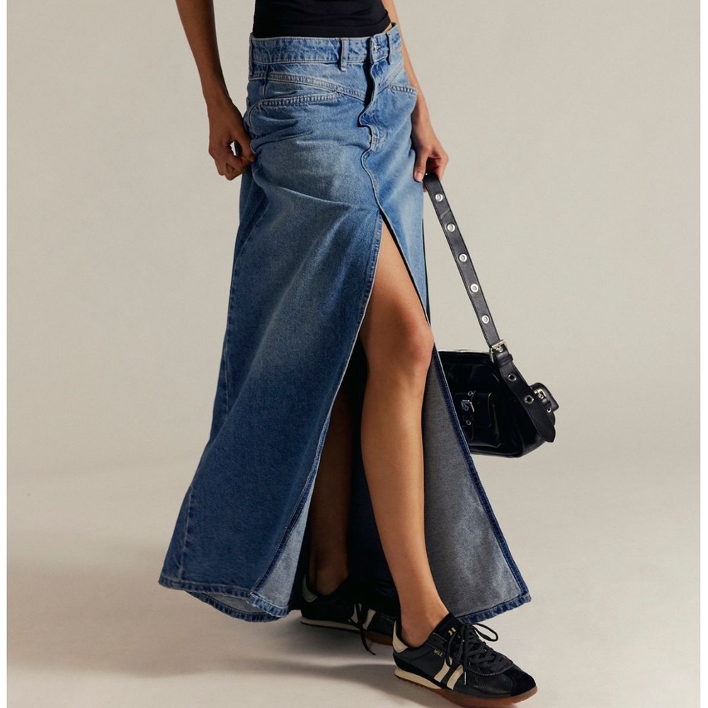 💎NWOT💎 We the Free Come as You Are Denim Maxi Skirt w Slit - Picture 2 of 8